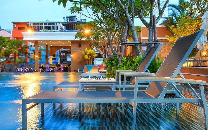 BEST DEAL WITH KUDOS PARC PATTAYA (4* HOTEL ) R-106