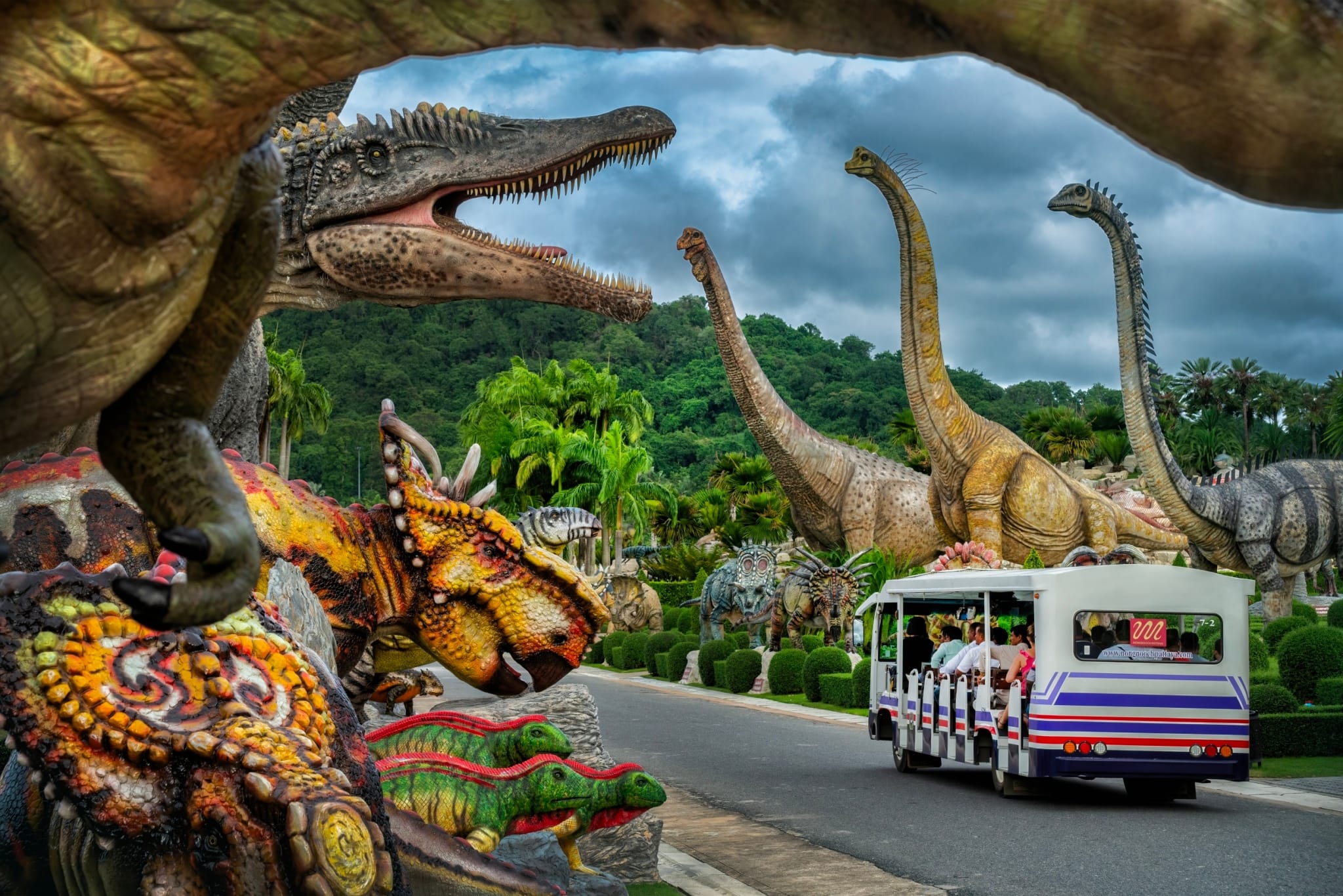 NONG NOOCH TROPICAL GARDEN PATTAYA (ENTRY TICKET + ALL SHOW + INDIAN LUNCH)